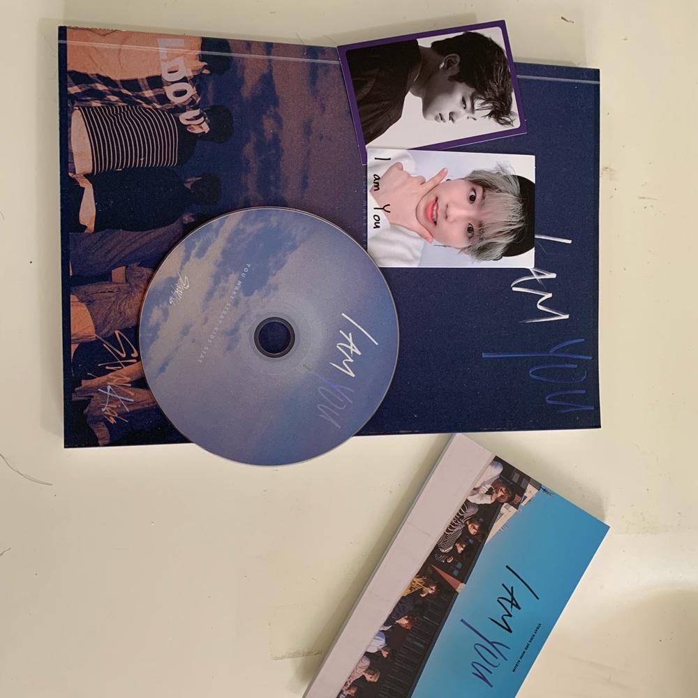 I Am You Stray Kids full album.